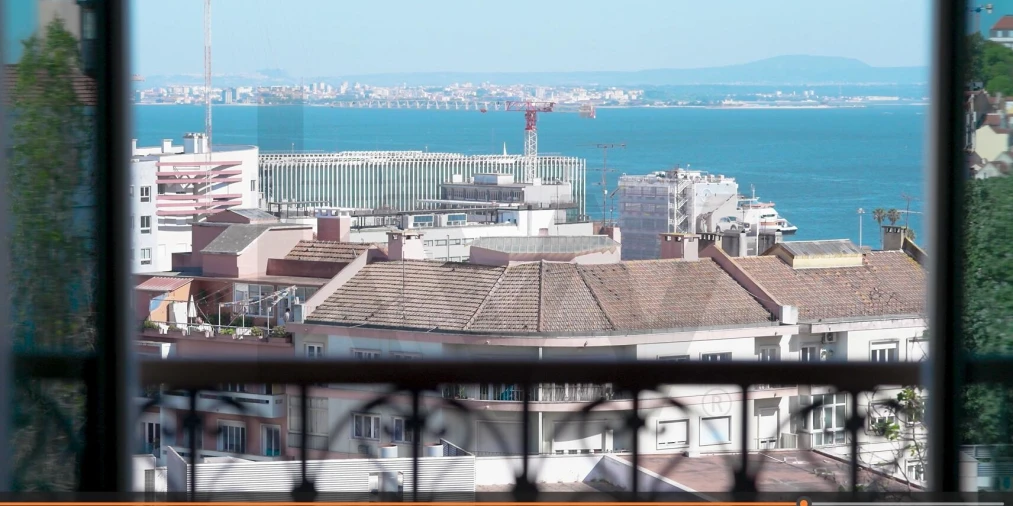 Apartamento T4 para Arrendamento em Estrela Foto 13