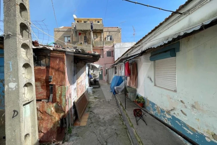 Terreno para Venda em Sacavém e Prior Velho Foto 10