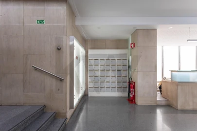 Escritório para Arrendamento em Santo António