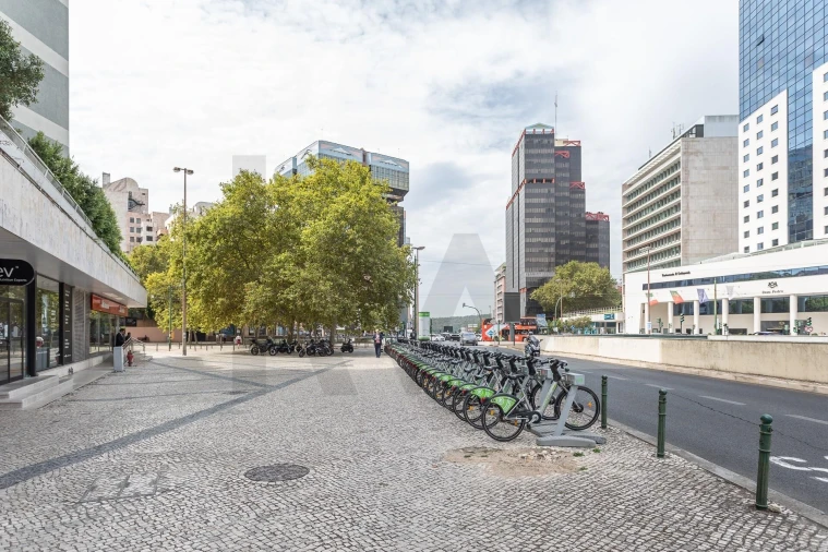 Escritório para Arrendamento em Santo António Foto 20