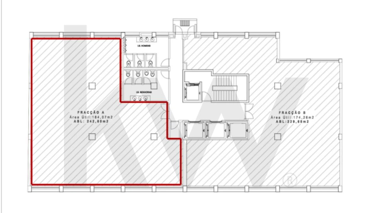 Escritório para Arrendamento em Santo António Foto 22