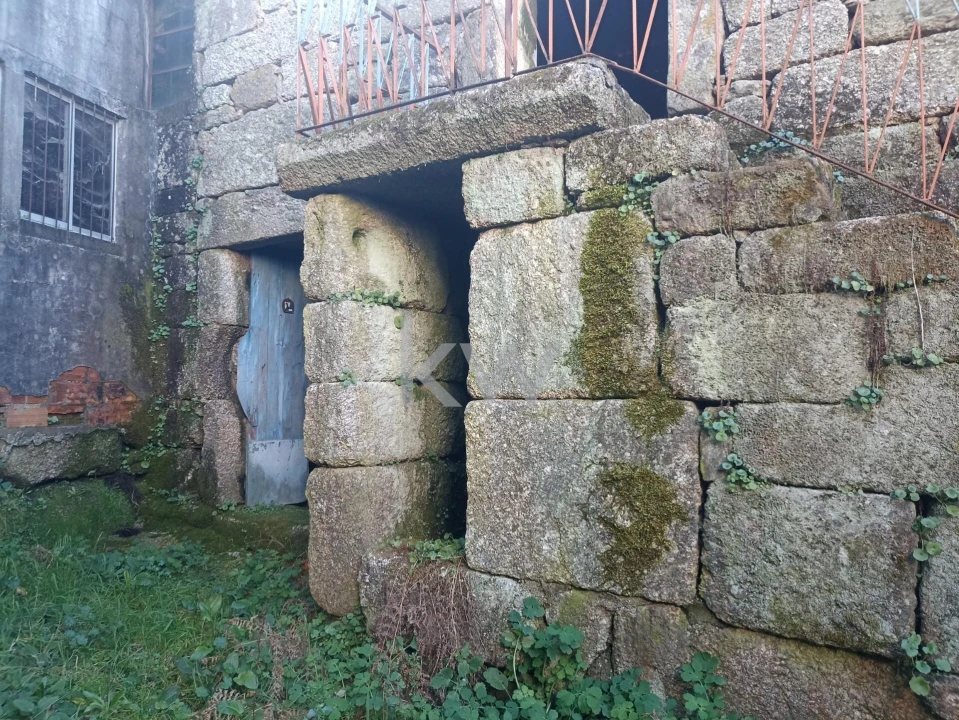 Moradia T3 para Venda em Mões Foto 4