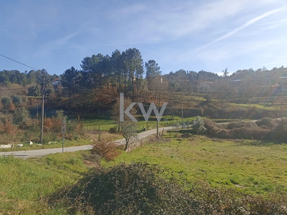 Moradia T3 para Venda em Mões Foto 26