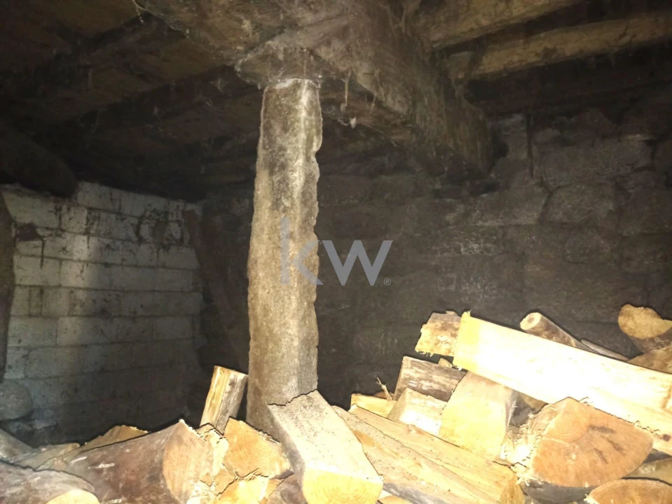 Moradia T3 para Venda em Mões Foto 18