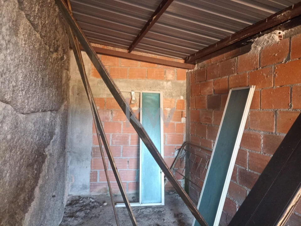 Moradia T3 para Venda em Mões Foto 14