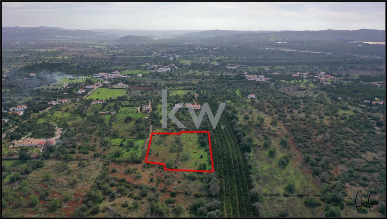 Terreno para Venda em Paderne Foto 1