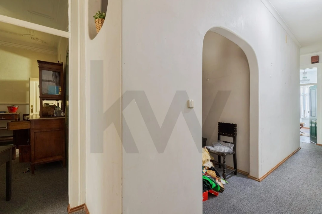 Apartamento T6 para Venda em Santo António Foto 11