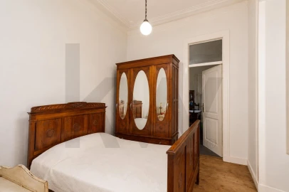 Apartamento T6 para Venda em Santo António