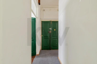 Apartamento T6 para Venda em Santo António