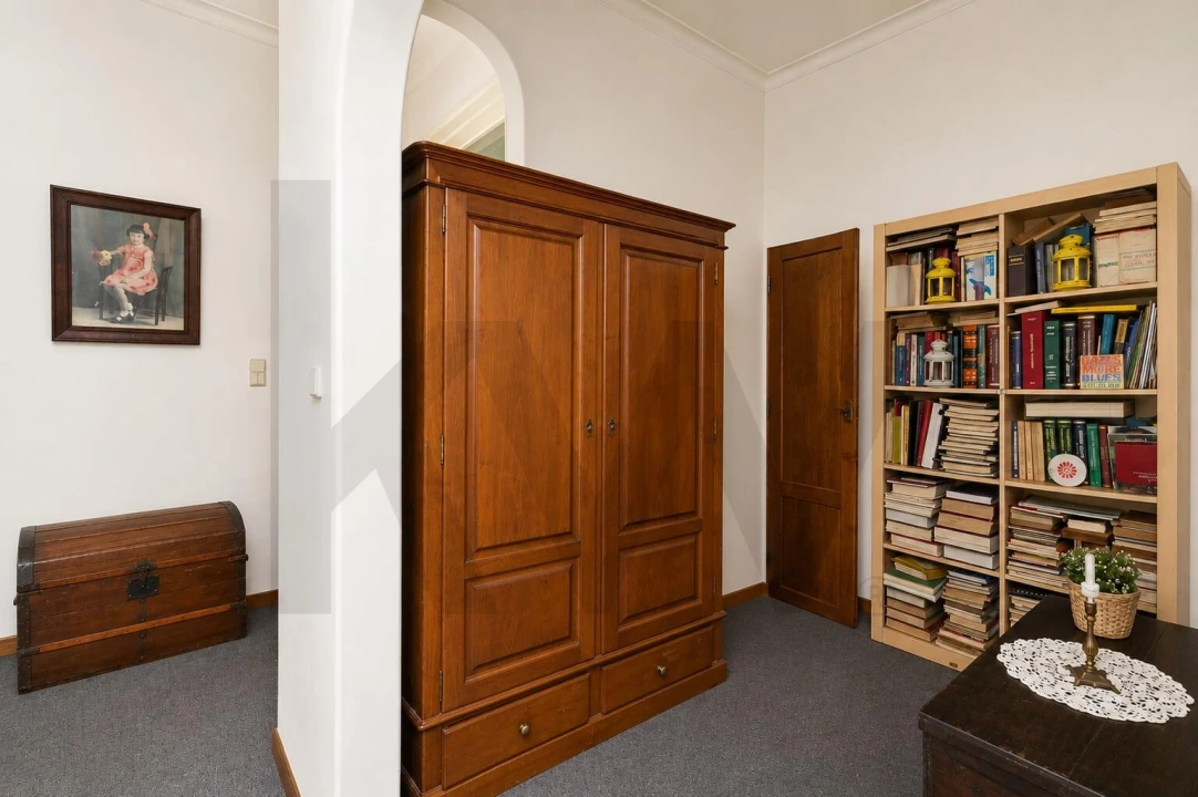 Apartamento T6 para Venda em Santo António Foto 12