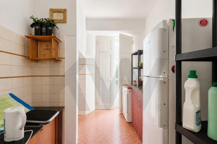 Apartamento T6 para Venda em Santo António Foto 13