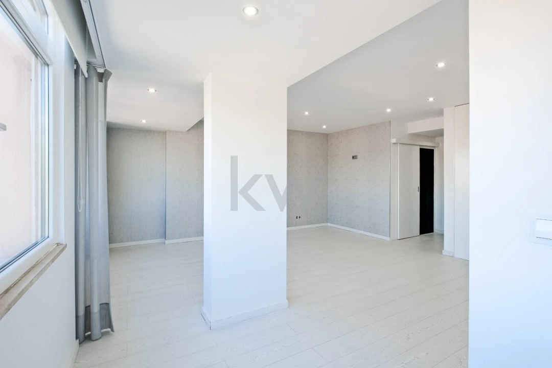 Apartamento T4 para Venda em Cascais e Estoril Foto 15