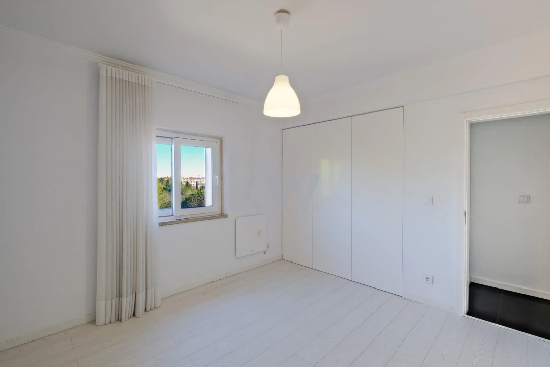 Apartamento T4 para Venda em Cascais e Estoril Foto 4