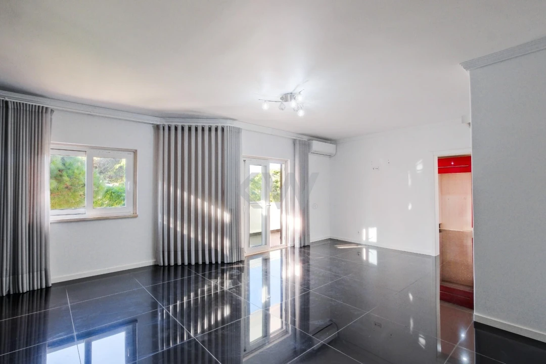 Apartamento T4 para Venda em Cascais e Estoril Foto 21