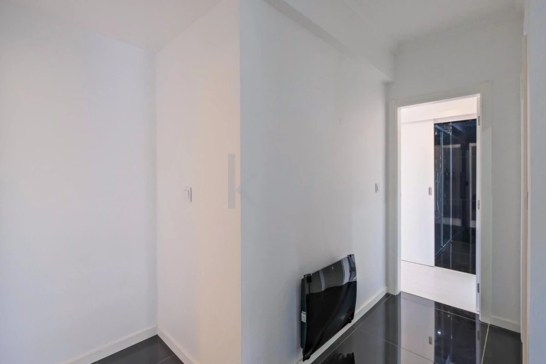 Apartamento T4 para Venda em Cascais e Estoril Foto 8