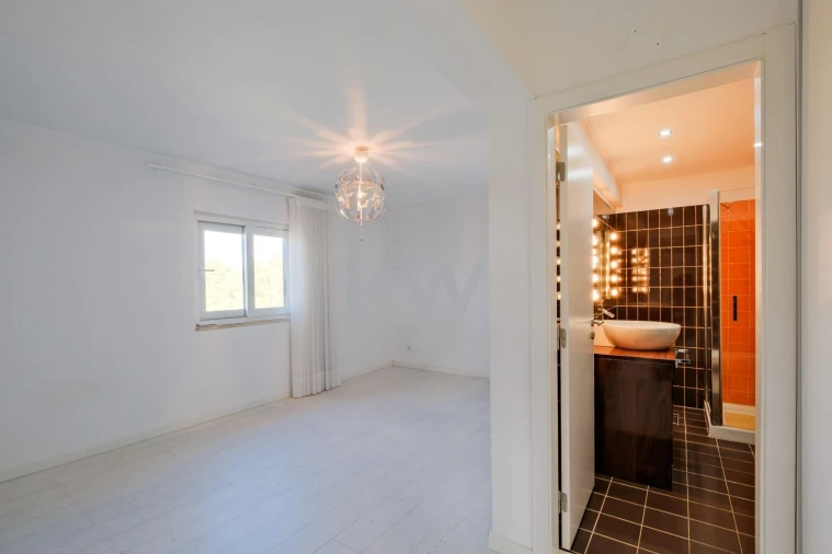 Apartamento T4 para Venda em Cascais e Estoril Foto 35
