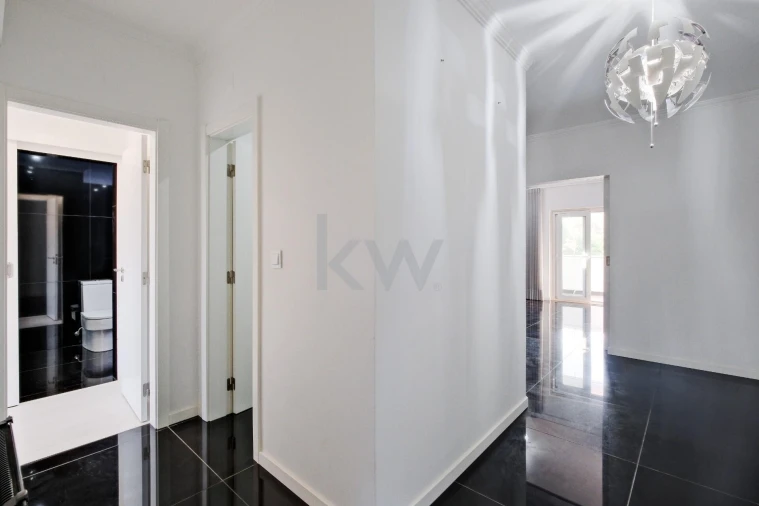 Apartamento T4 para Venda em Cascais e Estoril Foto 5