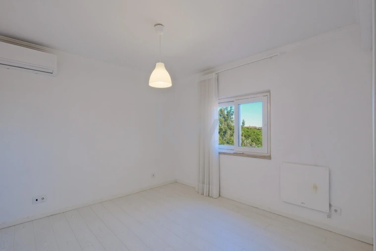 Apartamento T4 para Venda em Cascais e Estoril Foto 3