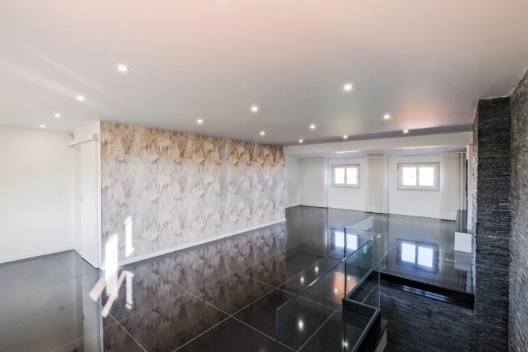 Apartamento T4 para Venda em Cascais e Estoril Foto 31