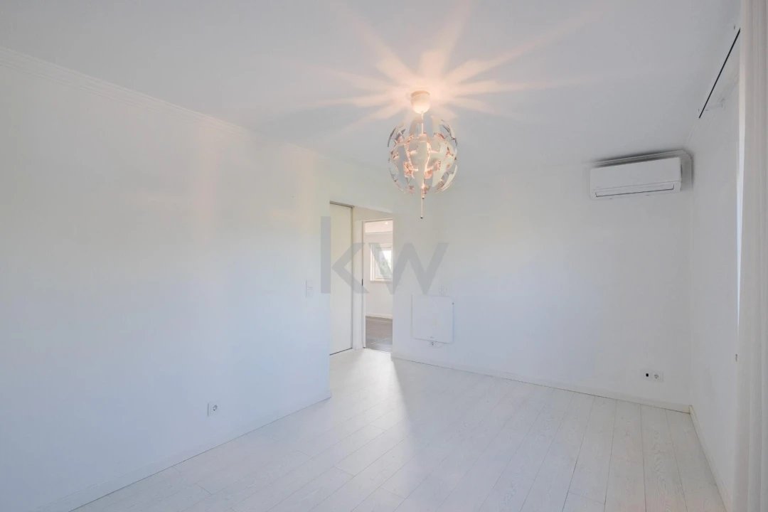 Apartamento T4 para Venda em Cascais e Estoril Foto 37