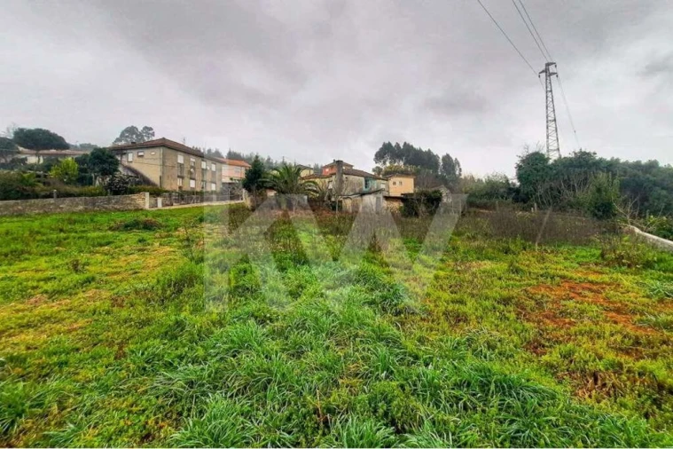 Terreno para Venda em Avintes Foto 3