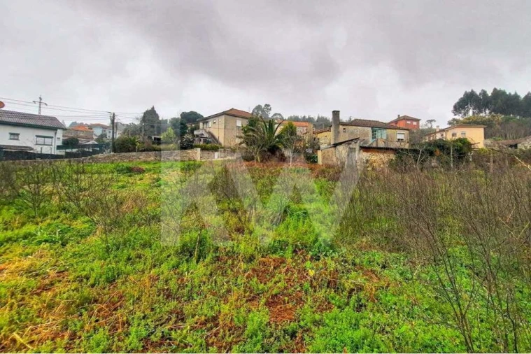 Terreno para Venda em Avintes Foto 4