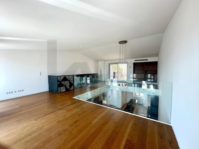 Moradia T3 para Arrendamento em Belém Foto 16