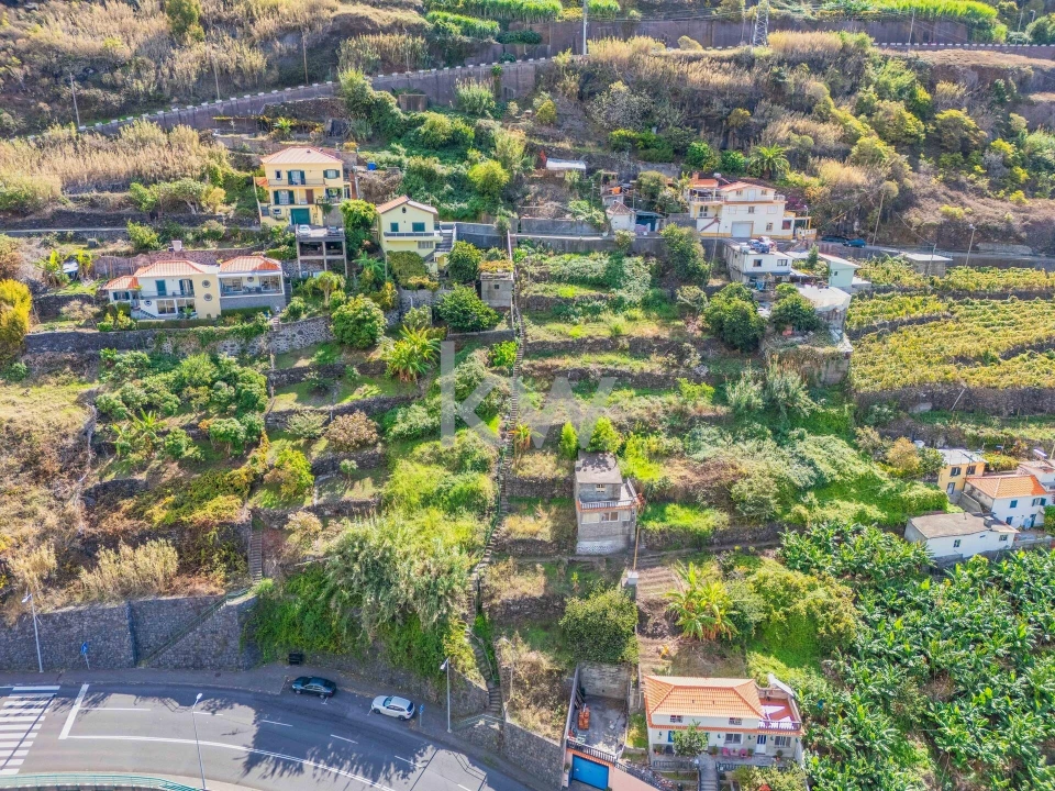 Terreno para Venda em Arco da Calheta Foto 6
