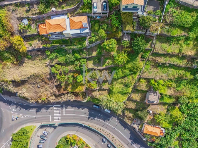 Terreno para Venda em Arco da Calheta Foto 10