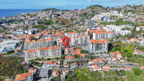 Moradia T3 para Venda em Santo Antonio