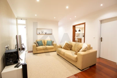 Moradia T3 para Venda em Santo Antonio