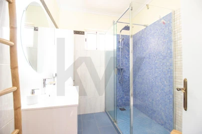 Moradia T3 para Venda em Santo Antonio