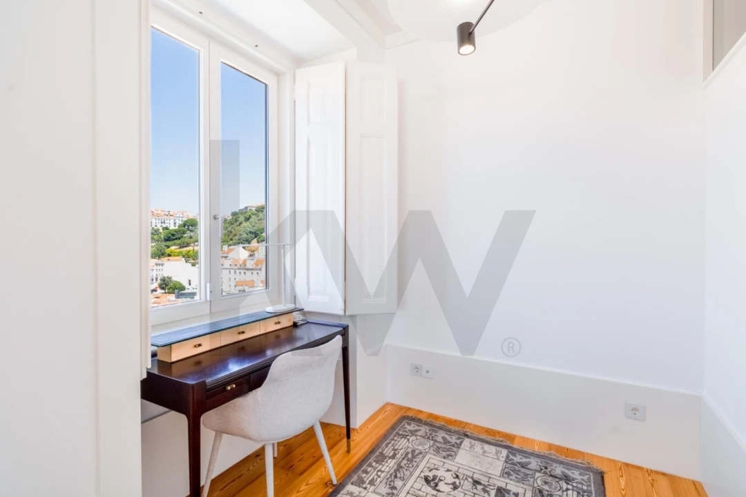 Apartamento T4 para Venda em Santa Maria Maior Foto 12