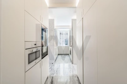 Apartamento T4 para Venda em Santa Maria Maior