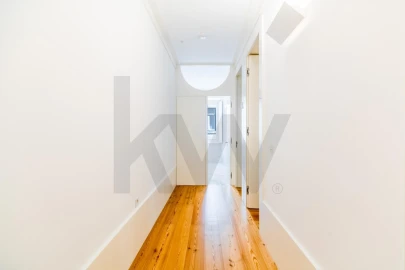 Apartamento T4 para Venda em Santa Maria Maior