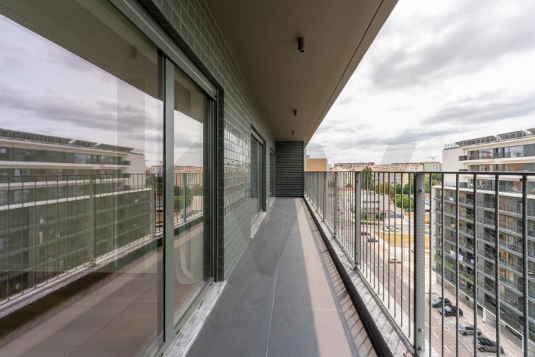 Apartamento T2 para Arrendamento em Lumiar Foto 18