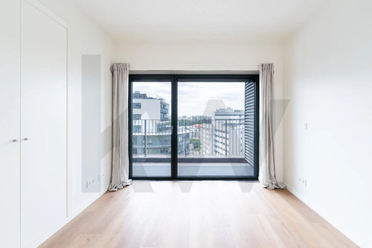 Apartamento T2 para Arrendamento em Lumiar Foto 16