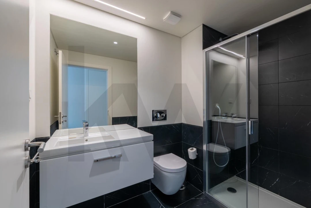 Apartamento T2 para Arrendamento em Lumiar Foto 12