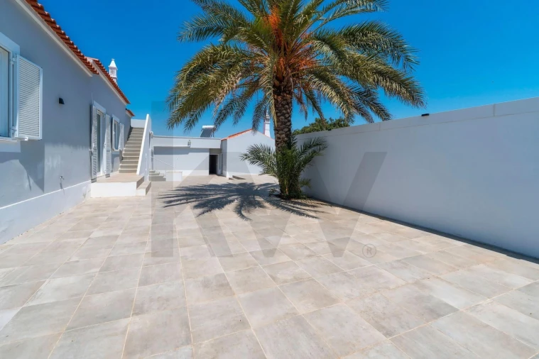 Moradia T5 para Venda em Vila Nova de Cacela Foto 7