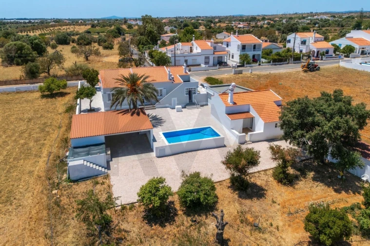 Moradia T5 para Venda em Vila Nova de Cacela Foto 78