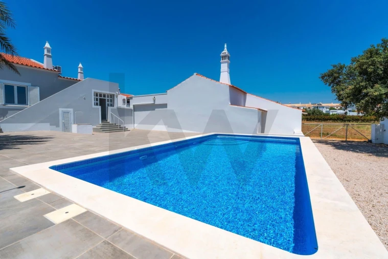 Moradia T5 para Venda em Vila Nova de Cacela