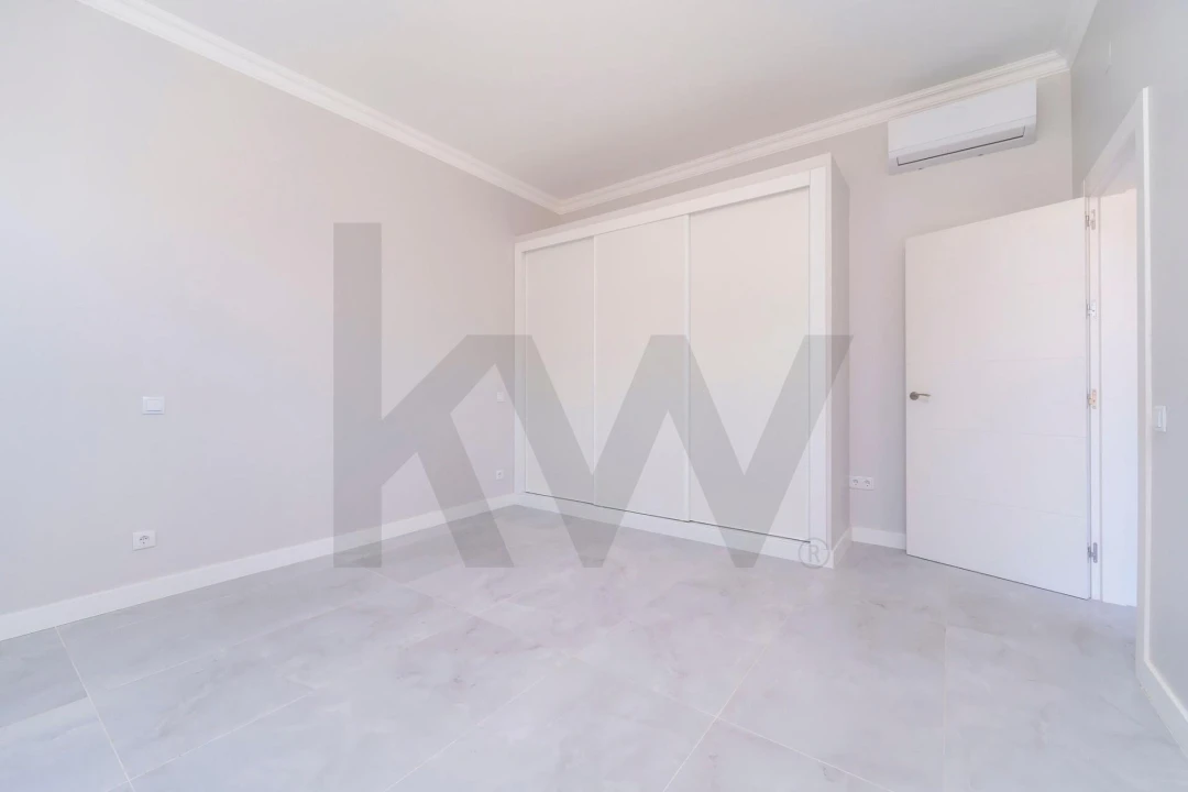Moradia T5 para Venda em Vila Nova de Cacela Foto 30