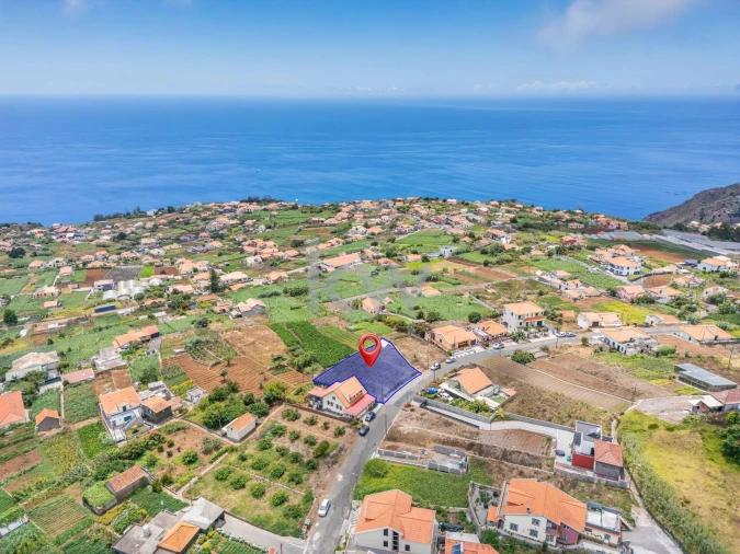 Terreno para Venda em Canhas Foto 6