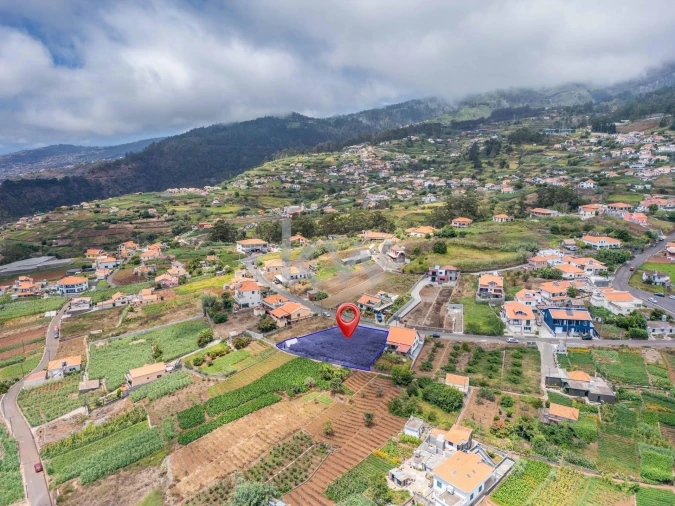 Terreno para Venda em Canhas Foto 8