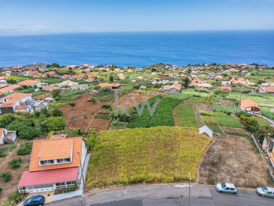 Terreno para Venda em Canhas Foto 15