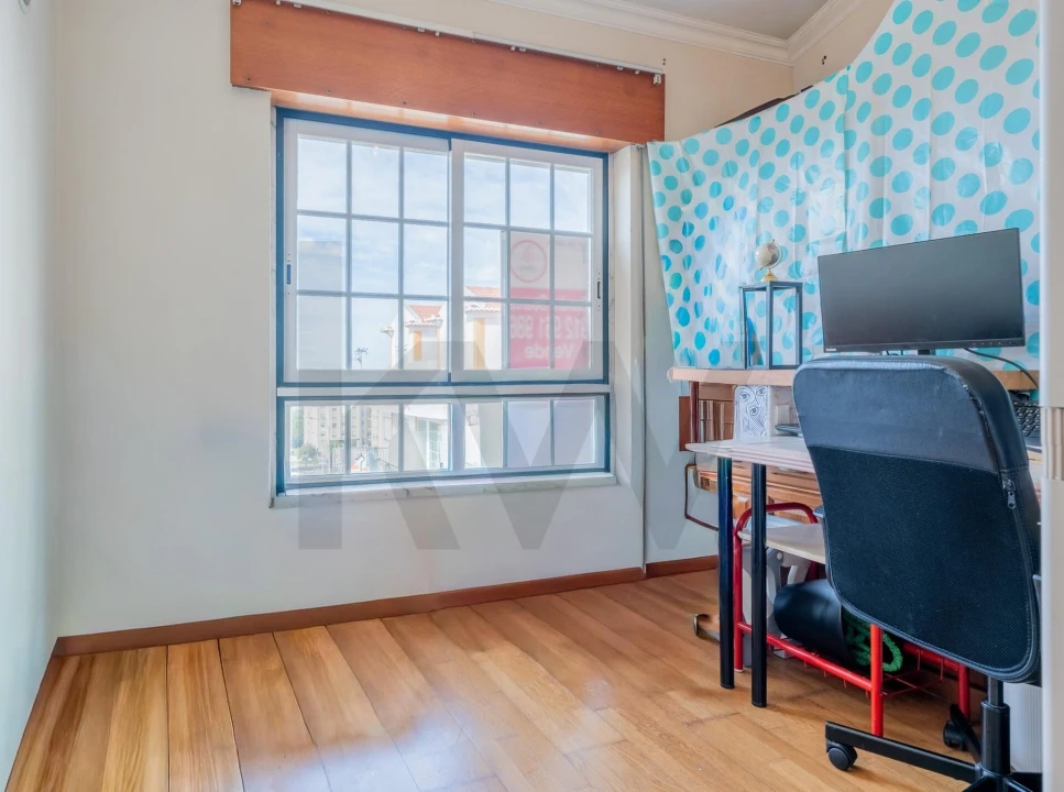 Apartamento T5 para Venda em Mafra Foto 5