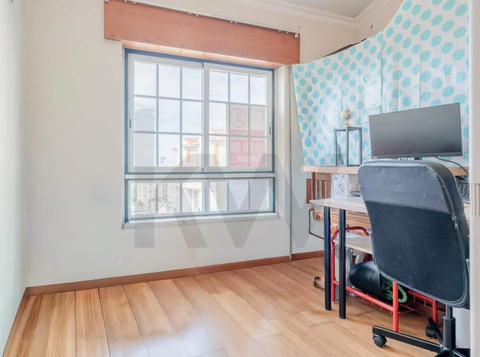 Apartamento T5 para Venda em Mafra Foto 11