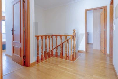 Apartamento T5 para Venda em Mafra