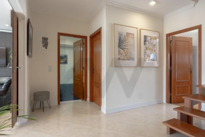 Apartamento T5 para Venda em Mafra