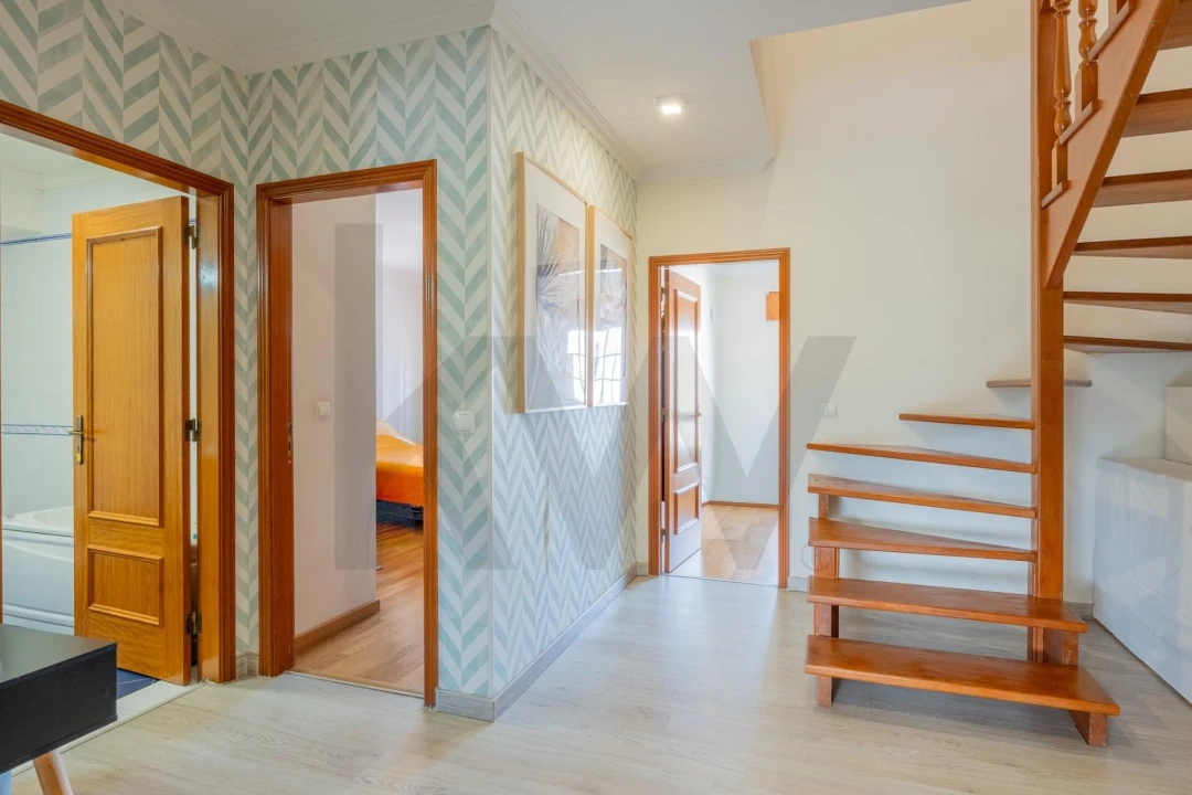 Apartamento T5 para Venda em Mafra Foto 2